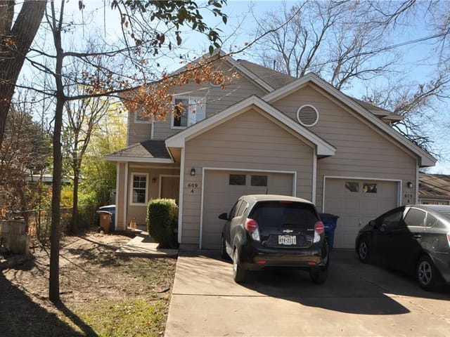 609 E 49th ST Unit #A