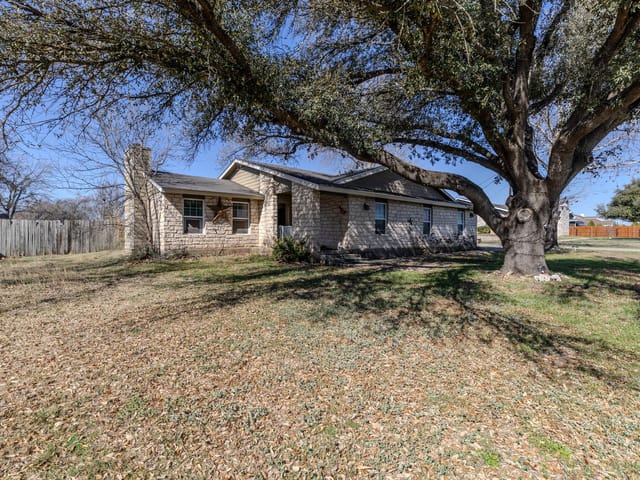 61 Family Cir