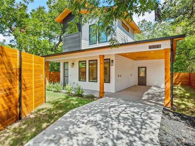 610 Clifford Dr Unit #B