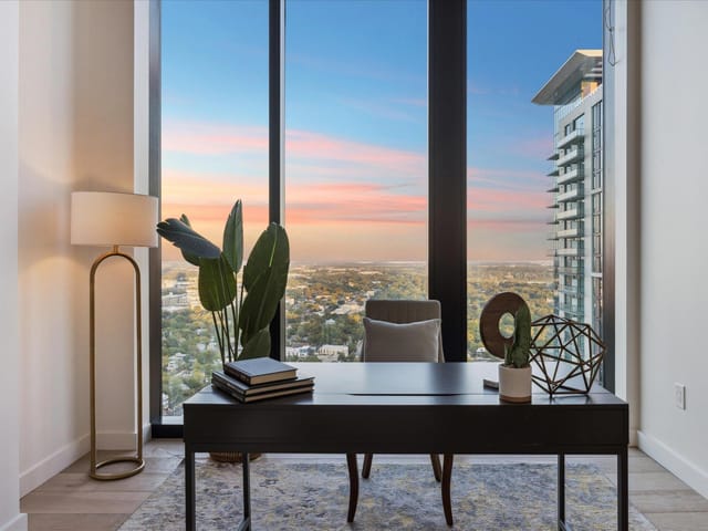 610 Davis ST Unit #3102