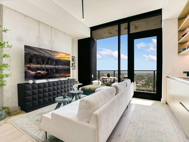 610 Davis St Unit #3307