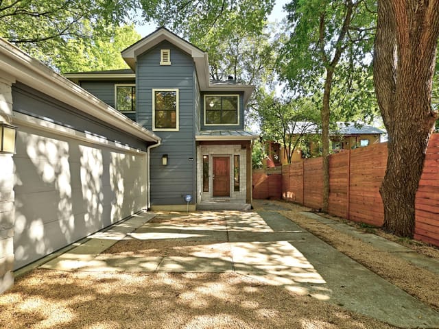 610 Fletcher ST Unit #B