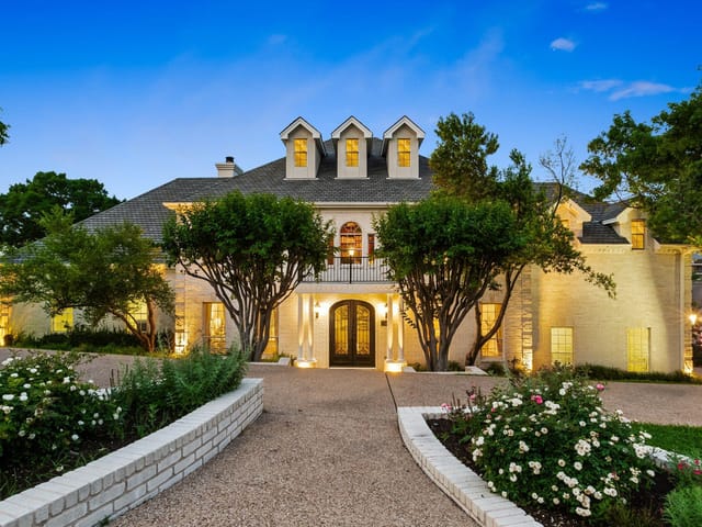 6100 Northern Dancer Dr
