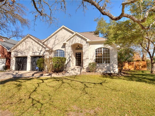 6100 Pebble Garden Ct