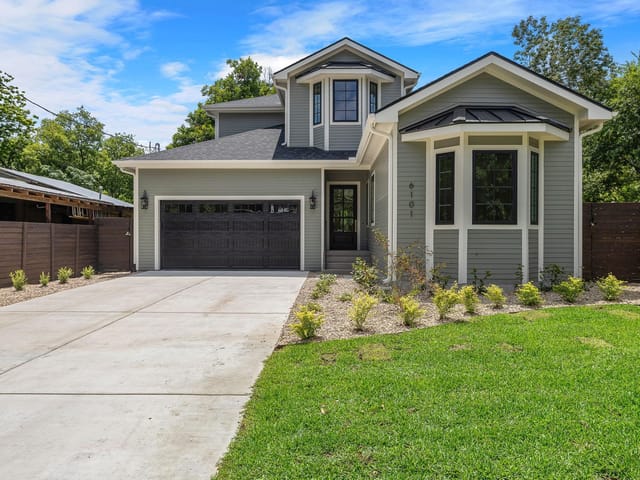 6101 Grover Ave