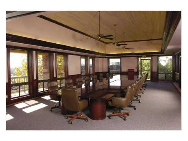 6101 W Courtyard Dr Unit #5a