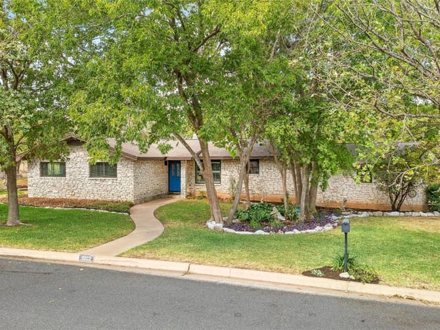 6102 Flatrock Ln