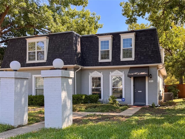 6103 Bullard DR Unit #2