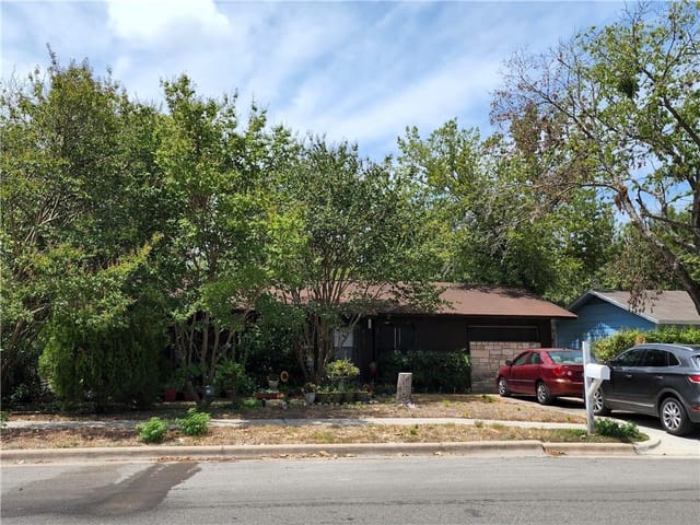 6103 Hogan Ave