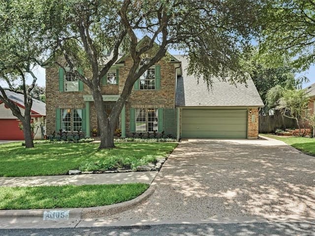 6105 Ginita Ln