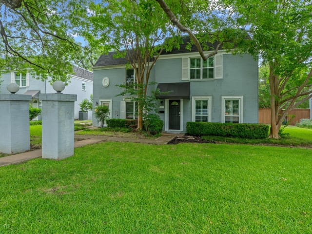 6109 Bullard DR Unit #A