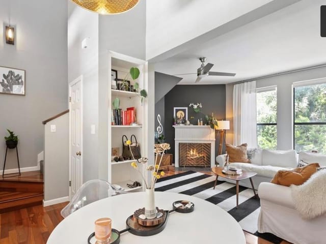 611 E 45th St Unit #25