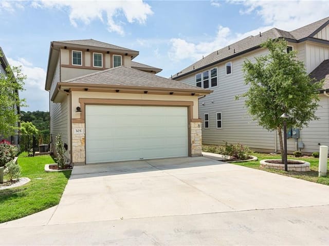 611 N Cuernavaca Dr Unit #305