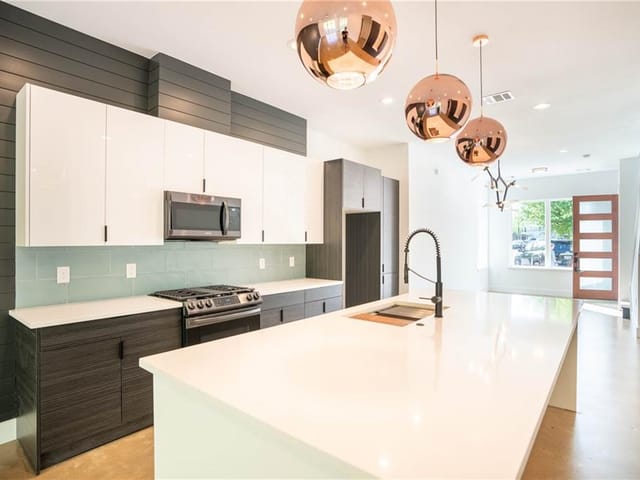 6112 Calmar Cv Unit #A