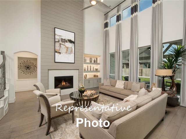 6113 Fadden Rd