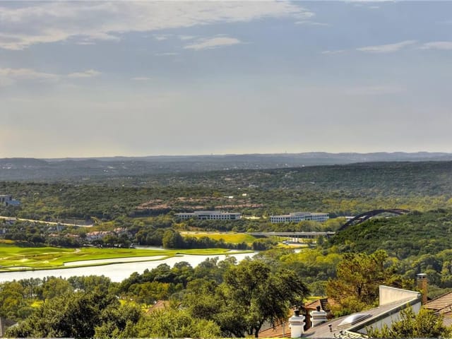 6118 Mountain Villa Cv