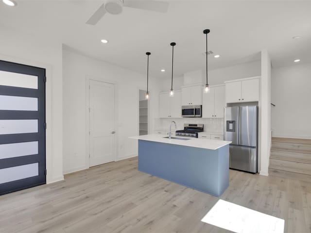 6119 Atwood ST Unit #2