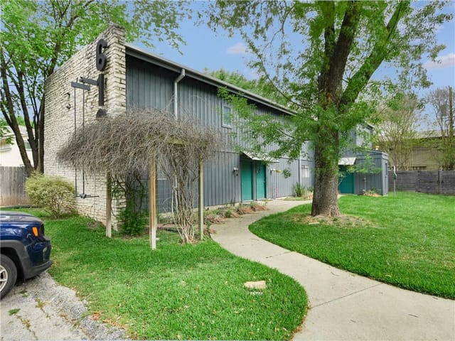612 Franklin Blvd