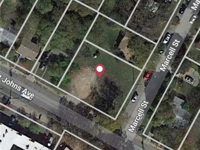 612 W Saint Johns Ave