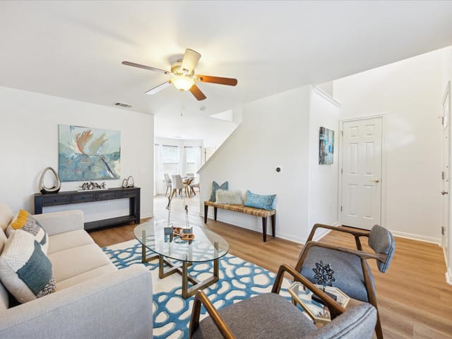 6125 Perlita Dr
