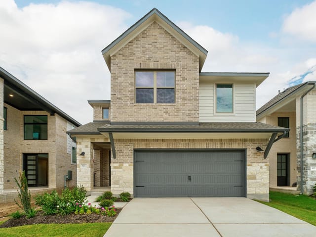 613 Buckaroo DR