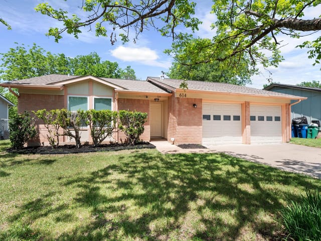 614 Great Britain BLVD