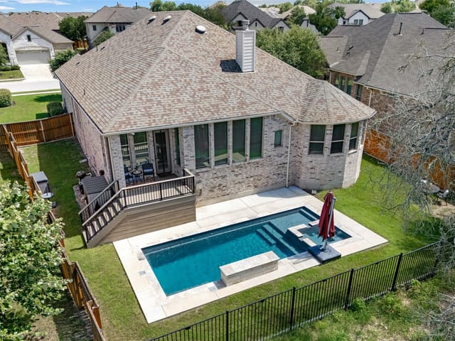 619 Painted Creek WAY
