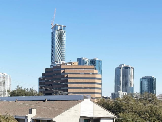 620 S 1st ST Unit #201
