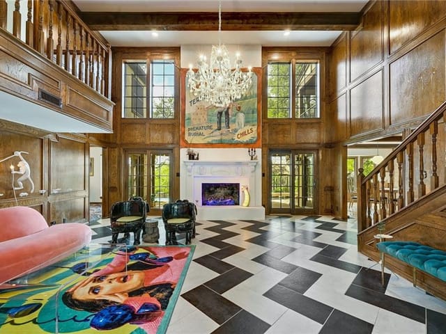 6200 Shadow Mountain Dr