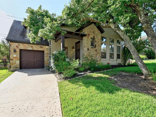 6201 River Place Blvd Unit #8