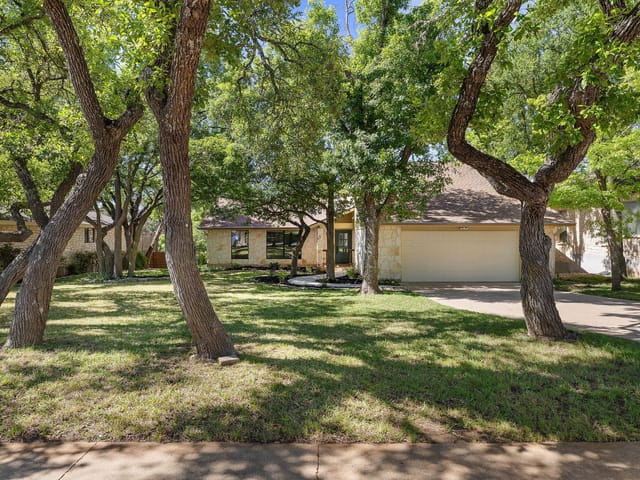 6203 Danwood Dr