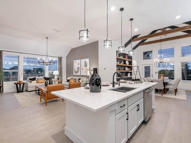 6204 Alamosa Clearing Dr