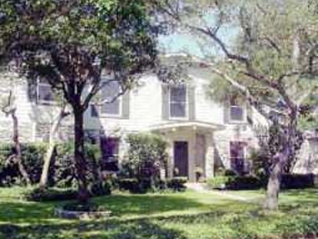 6204 HIGHLAND HILLS DR