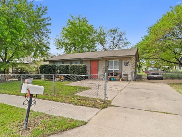 6205 HOGAN Ave
