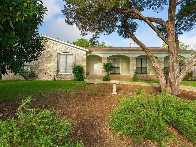 6206 Highland Hills Dr