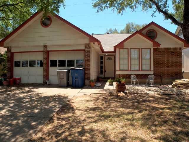 6207 Avery Island AVE