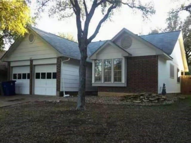 6207 Avery Island Ave