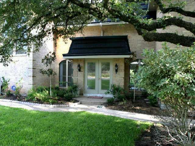 6208 Mountain Villa Dr