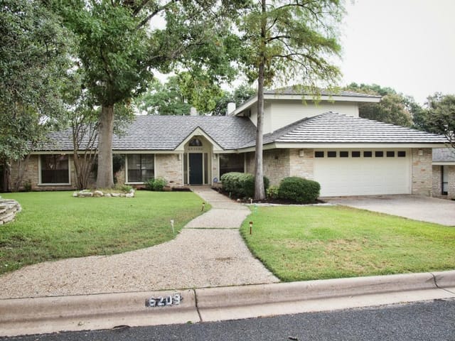 6209 Shadow Mountain Dr