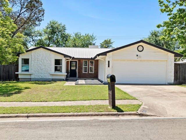 621 Blackberry Dr