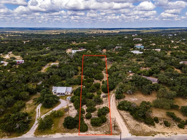 621 Deer Creek Cir