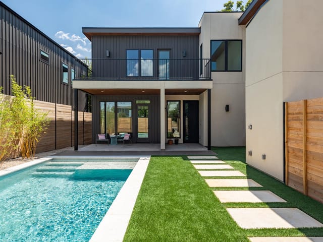 6210 Camino Real - property photo 1 - Luxury home in Brentwood, Austin, TX