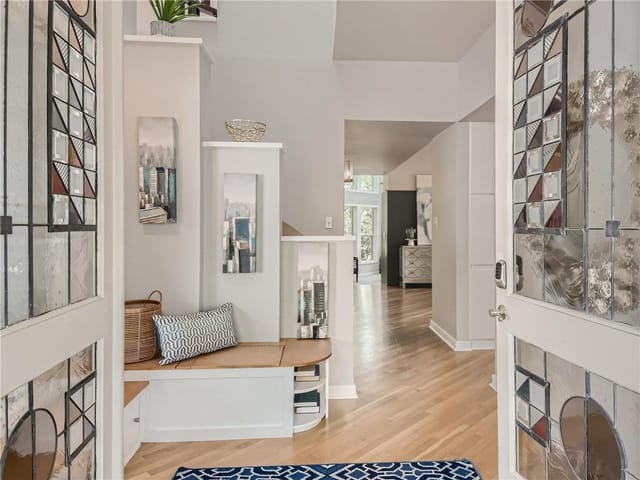 6211 Bon Terra Dr