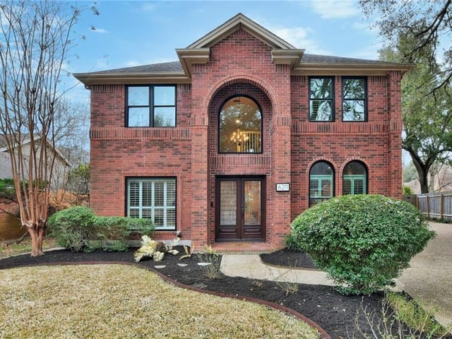6211 John Chisum Ln