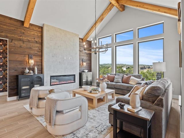 6212 Alamosa Clearing Dr