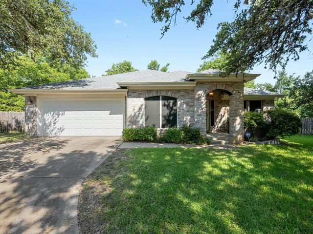 6216 Jumano Ln