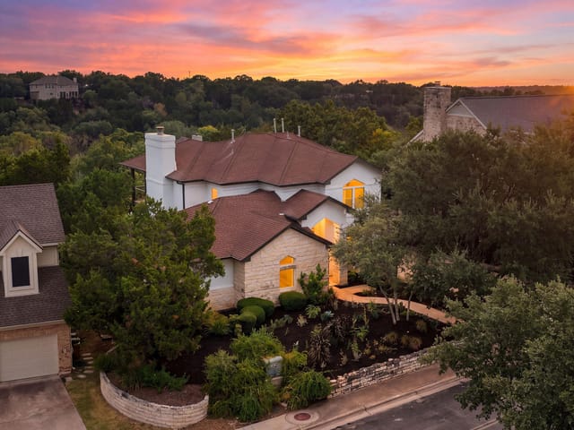6217 Edwards Mountain CV