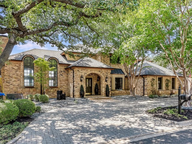 6220 Ledge Mountain Dr