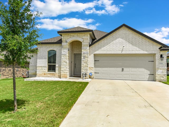 6242 Matagorda Rd