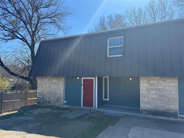 6253 Manor RD Unit #A